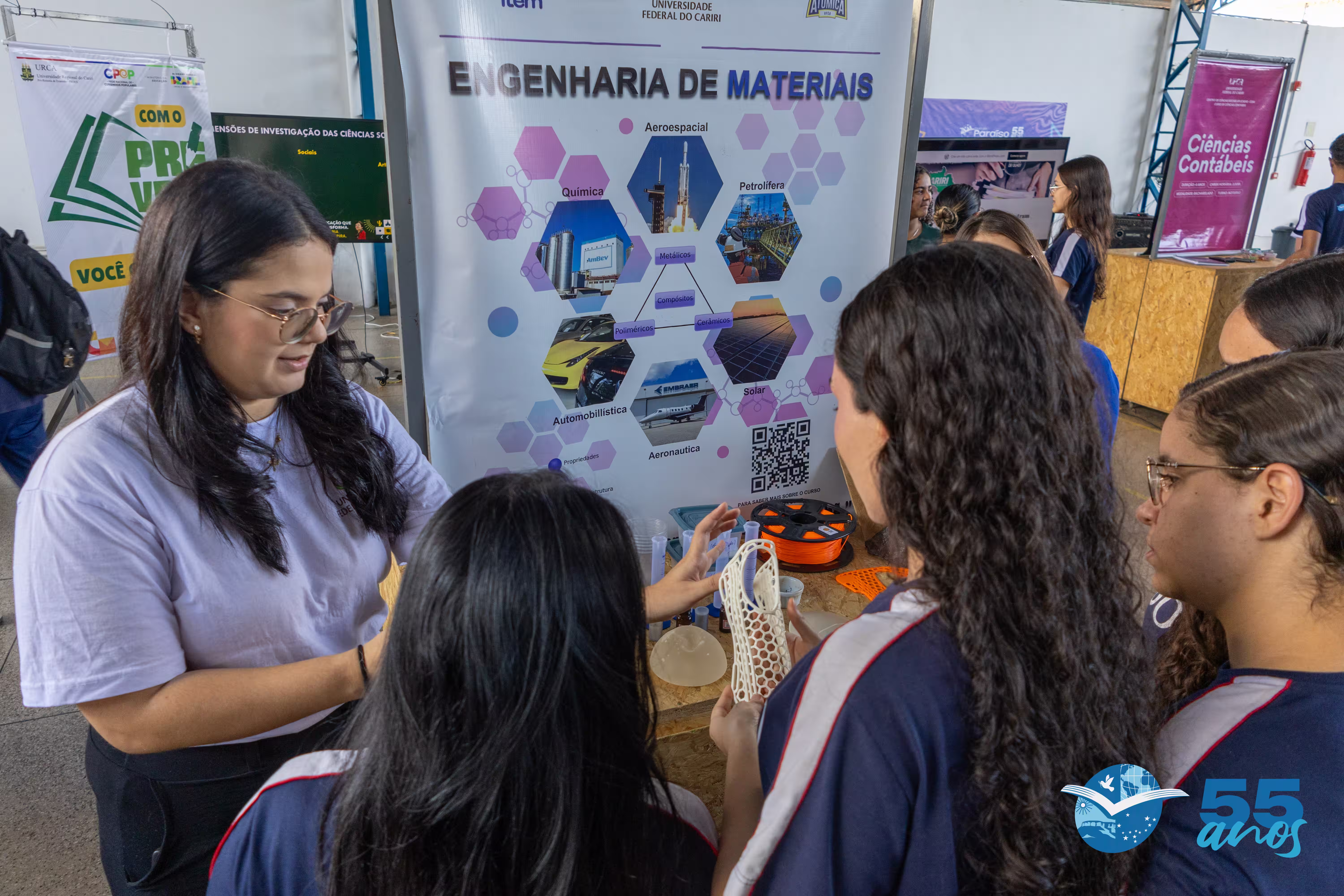 Feira de Profissões 2026 promove descobertas e amplia perspectivas de futuro para os estudantes