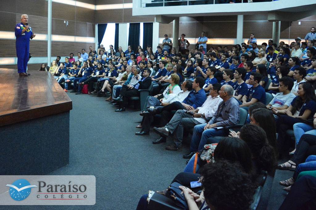 Estudantes Paraíso conhecem Astronauta Marcos Pontes