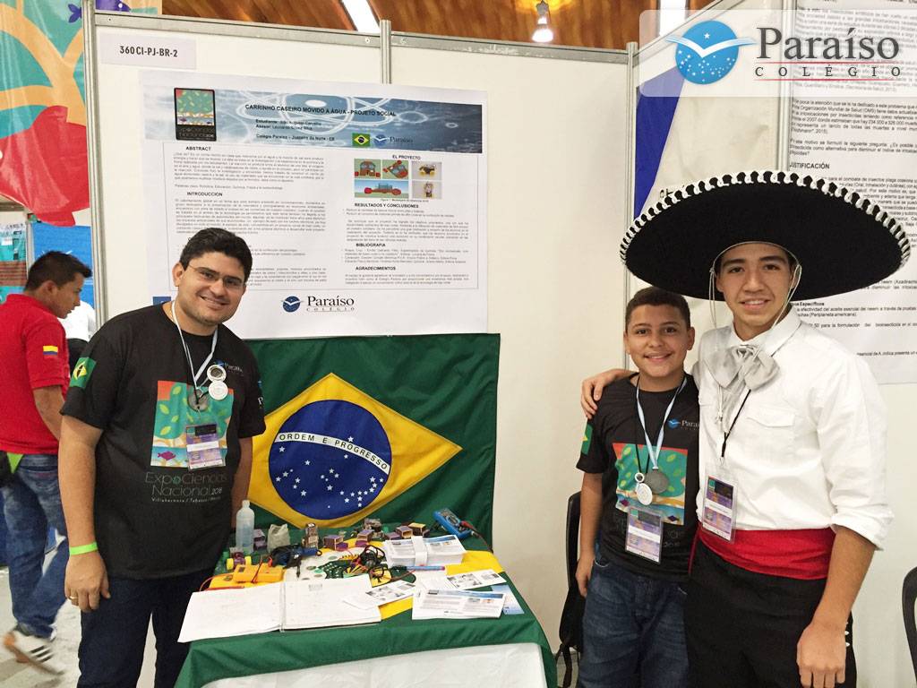 Aluno Paraíso participa da maior feira científica do México